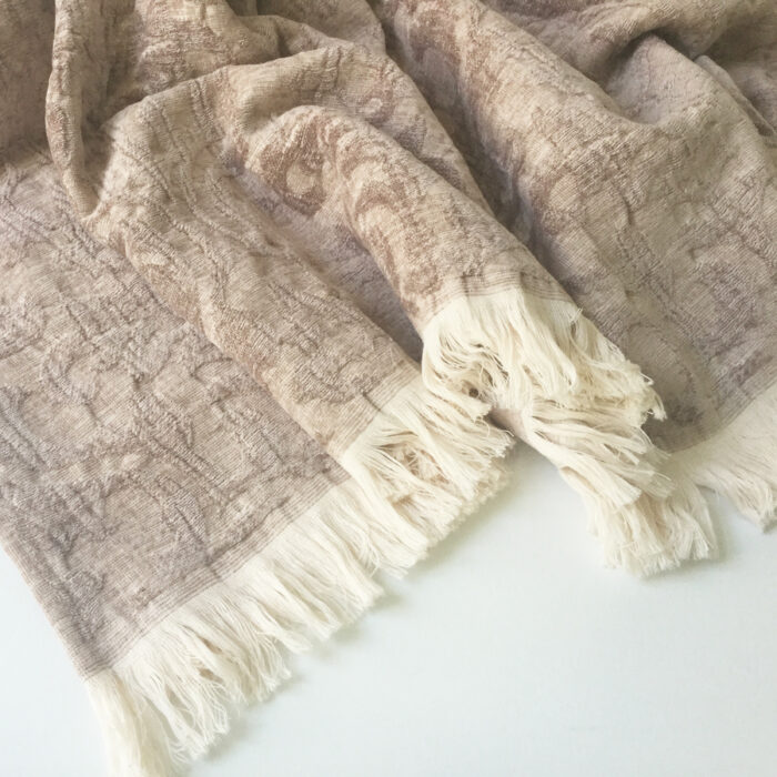 Firenze rose, Fransen-Plaid