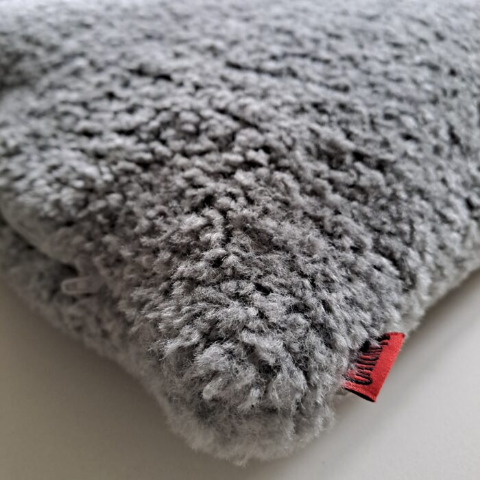 Teddy grey, Kunstfell-Kissenhüllen, verschiedene Größen – Bild 2