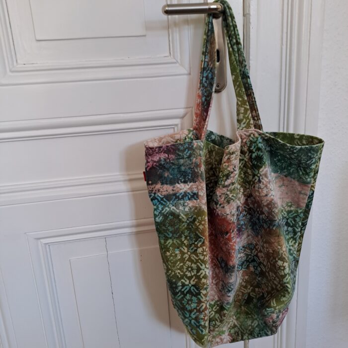Samt bunt, Tasche