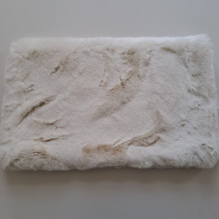Puma cream, Kunstfell-Kissenhüllen, verschiedene Größen, Auslaufmodell – Bild 2