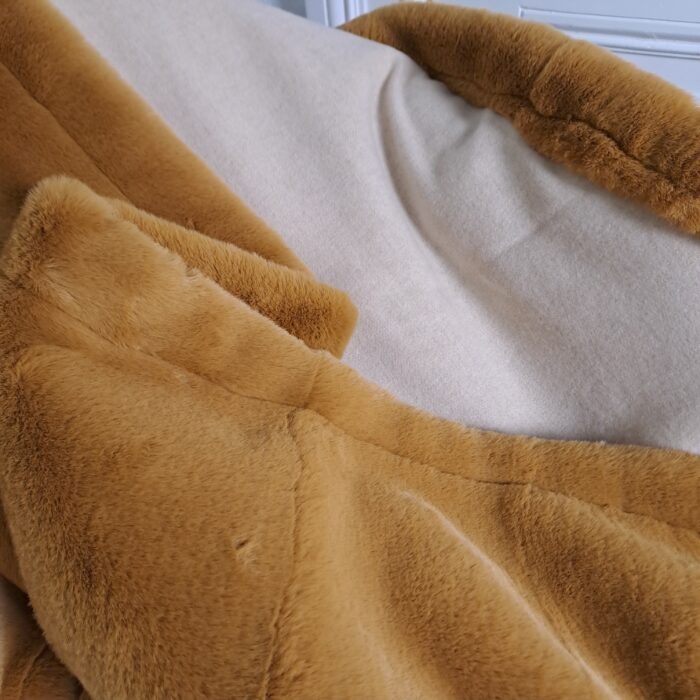 Hermelin curry, Patchwork-Plaid, Rückseite Wool-Cashmere cream – Bild 2